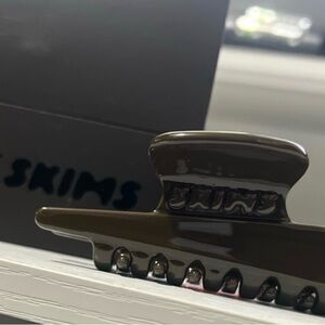 Skims × Nike Limited Edition Hair Clip